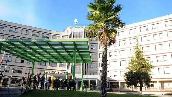 Hospital de Mérida, uno de los que dejará de pagar IBI en caso de que se apruebe la reforma.