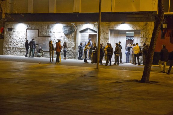 Imagen de Latinos cuando estaba abierto en 2012, la Fiscalía pide que se levante la orden de cierre. :: hoy