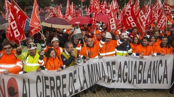 Los mineros de Aguablanca en una protesta anterior.