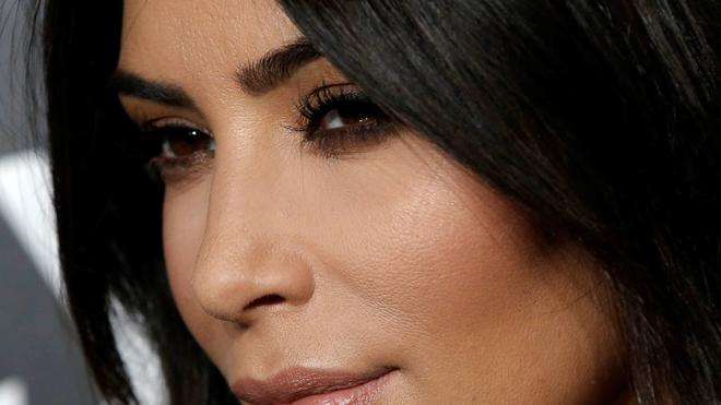 Kim Kardashian planea volver  a las aulas