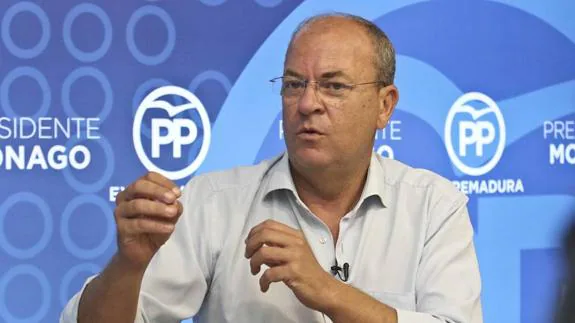José Antonio Monago, expresidente de la Junta (2011-2015), durante la entrevista en la sede del PP regional, en Mérida
