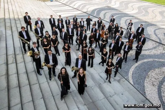 La Orquesta de Macao está formada por 60 miembros de cuatro continentes. :: macao orchestra.