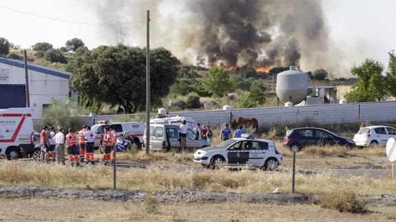 Incendio en las cercanías de Cáceres, que se sospecha pudo empezar en una barbacoa