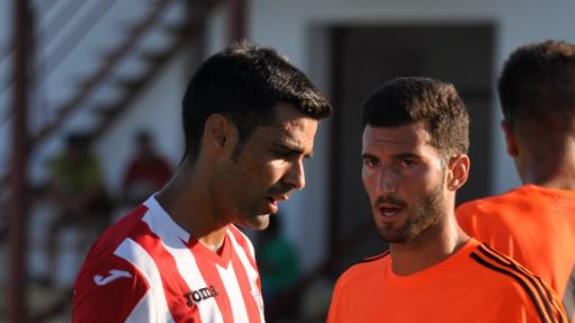 Germán Rojas en un partido con el Don Benito