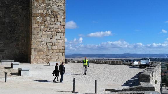 El acceso al castillo está restringido 