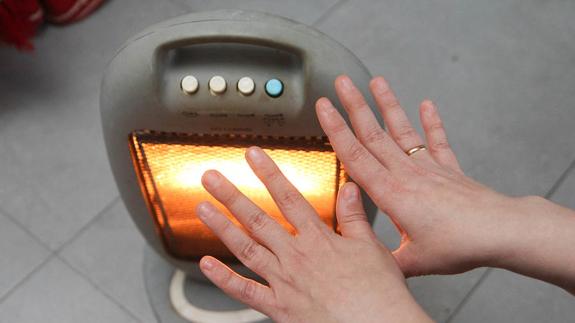 Hasta ahora las ayudas de mínimos vitales sólo cubrían la parte correspondiente al consumo. :: 