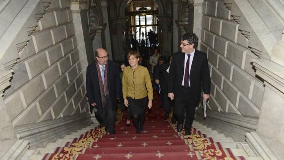 Durante el encuentro del ministro luso con Isabel García Tejerina