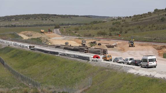 Obras para el tren de altas prestaciones al sur de Cáceres.