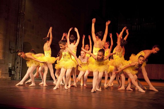 Actividades en el conservatorio de danza por la clausura del curso. :: hoy