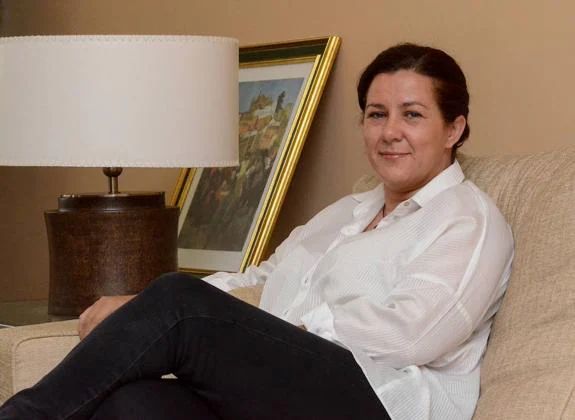 Eva Pérez, momentos antes de la entrevista con HOY. :: caSIMIRO MORENO