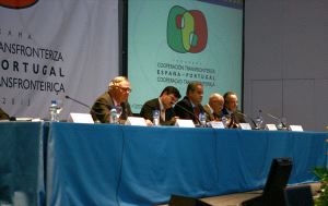 Representantes de España y Portugal al más alto nivel asistieron al seminario. / E. PIÑERO