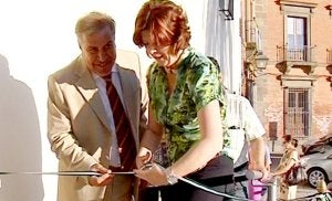 Inauguran una rampa de accesibilidad en el Parador de Turismo Duques de Feria