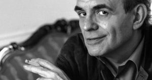 El escritor Terenci Moix, en una imagen de 1999. ::                             MARINA DEL MAR