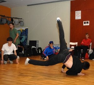 Parkour, manga, cosplay, magic y break renuevan las Escuelas de Ocio