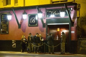 La Sala Barroco, junto a Latinos. ::                             HOY