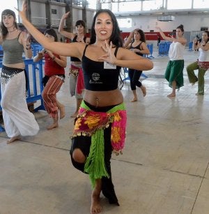 Taller de danza en 'Vive la Noche' de 2011 ::                             HOY