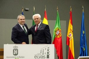 Nace la Eurociudad Badajoz-Elvas para cooperar en empleo, turismo y comercio