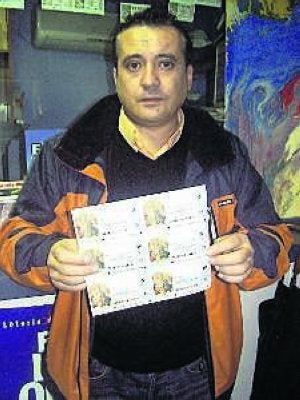 Eulalio en una imagen de 2006 en su administración. ::                             HOY