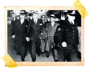 El mafioso Al Capone, en una imagen tomada en 1931. ::
AP