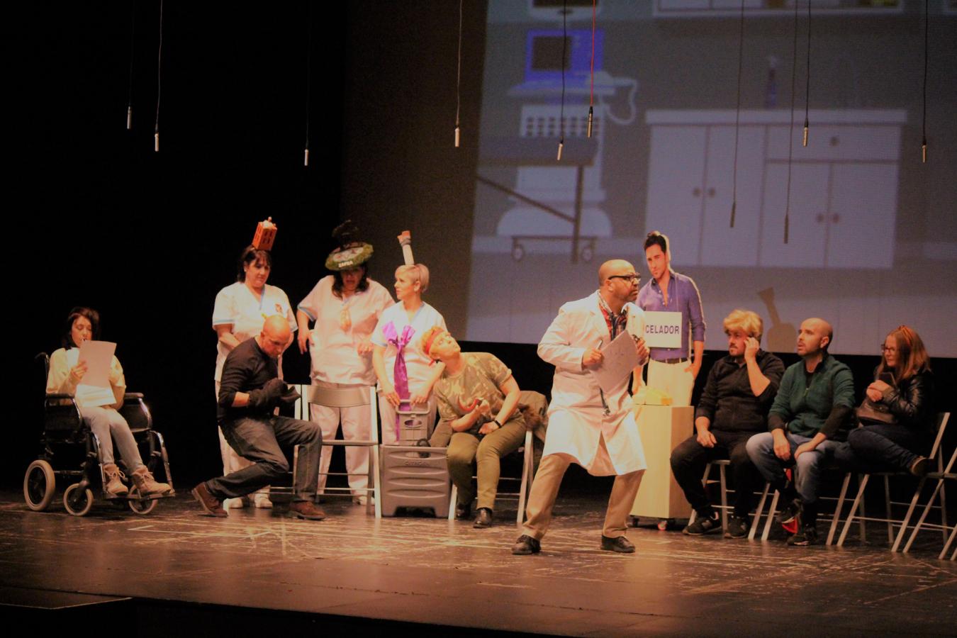 Algunas de las actividades del Carnaval en imágenes: pregón, Carnalcomedia, entierros de la Bellota y sardina, pasacalles...