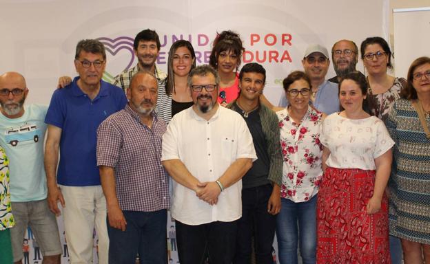 Cadidatura de Unidas por Zafra -IU el día de su presentación 
