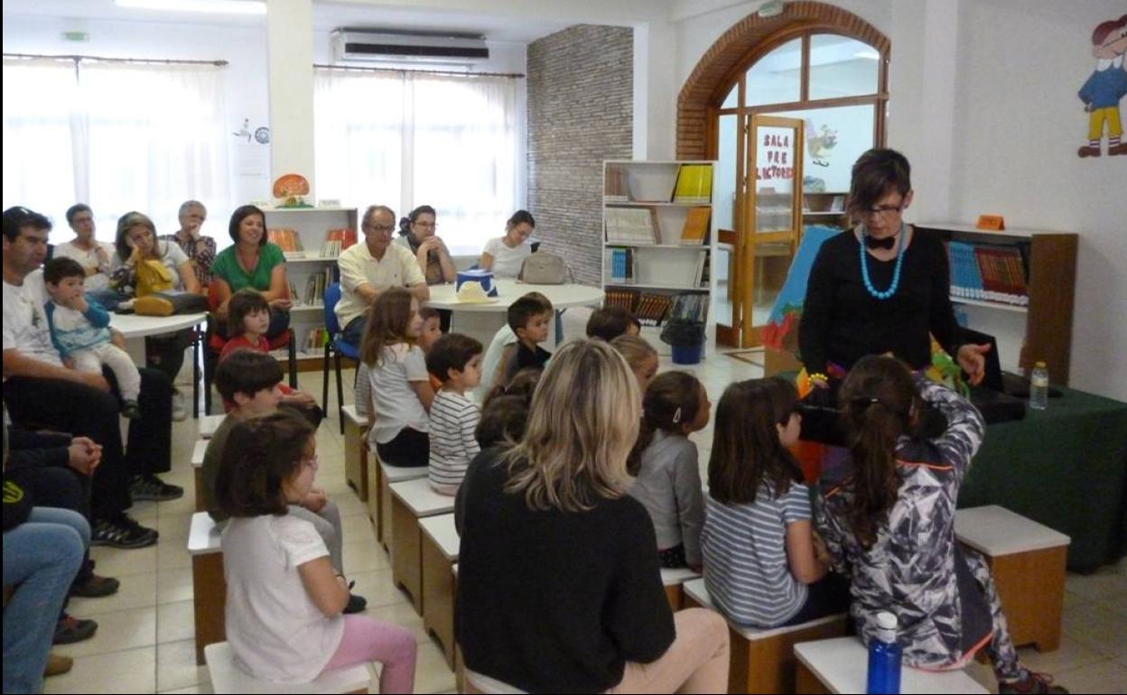 Una de las actividades desarrolladas en la biblioteca de Zafra 