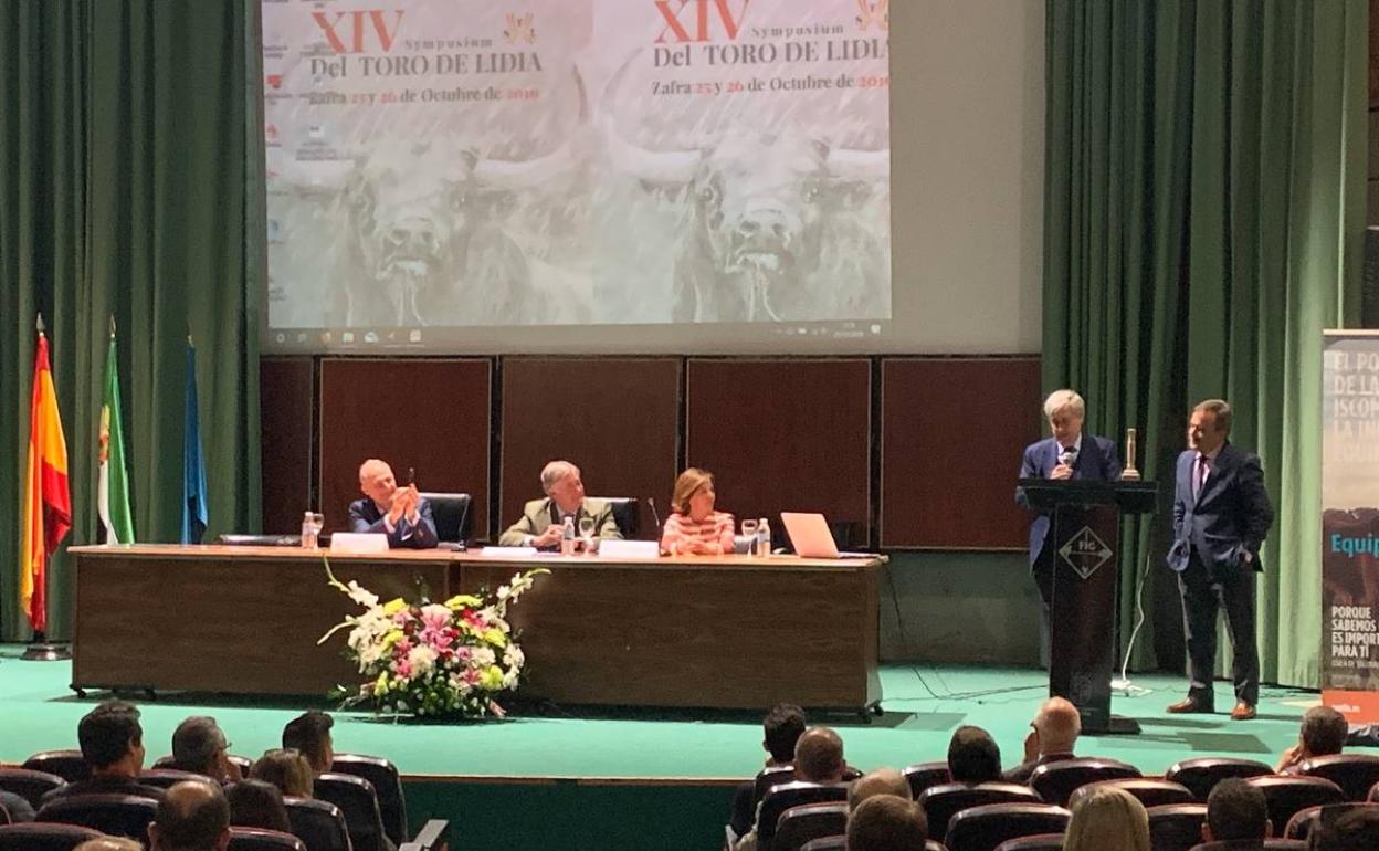 Acto inaugural del simposio 