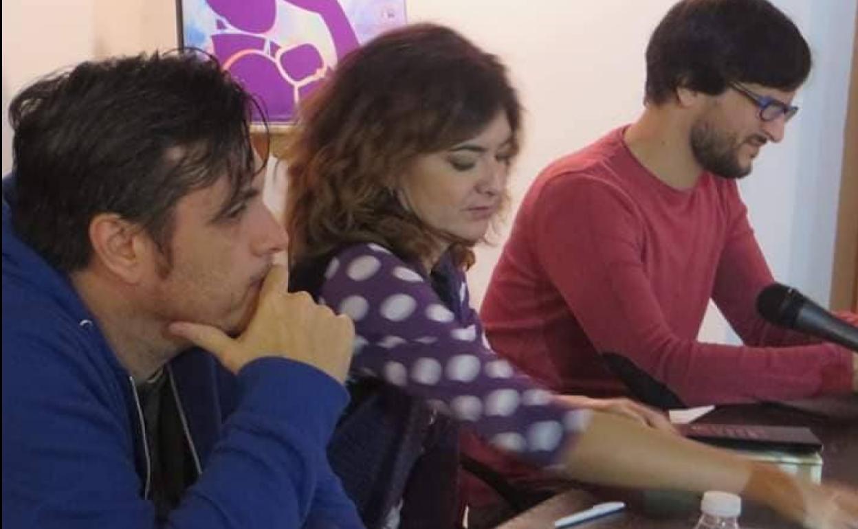Tres de los autores que colaboran en la piblicación 