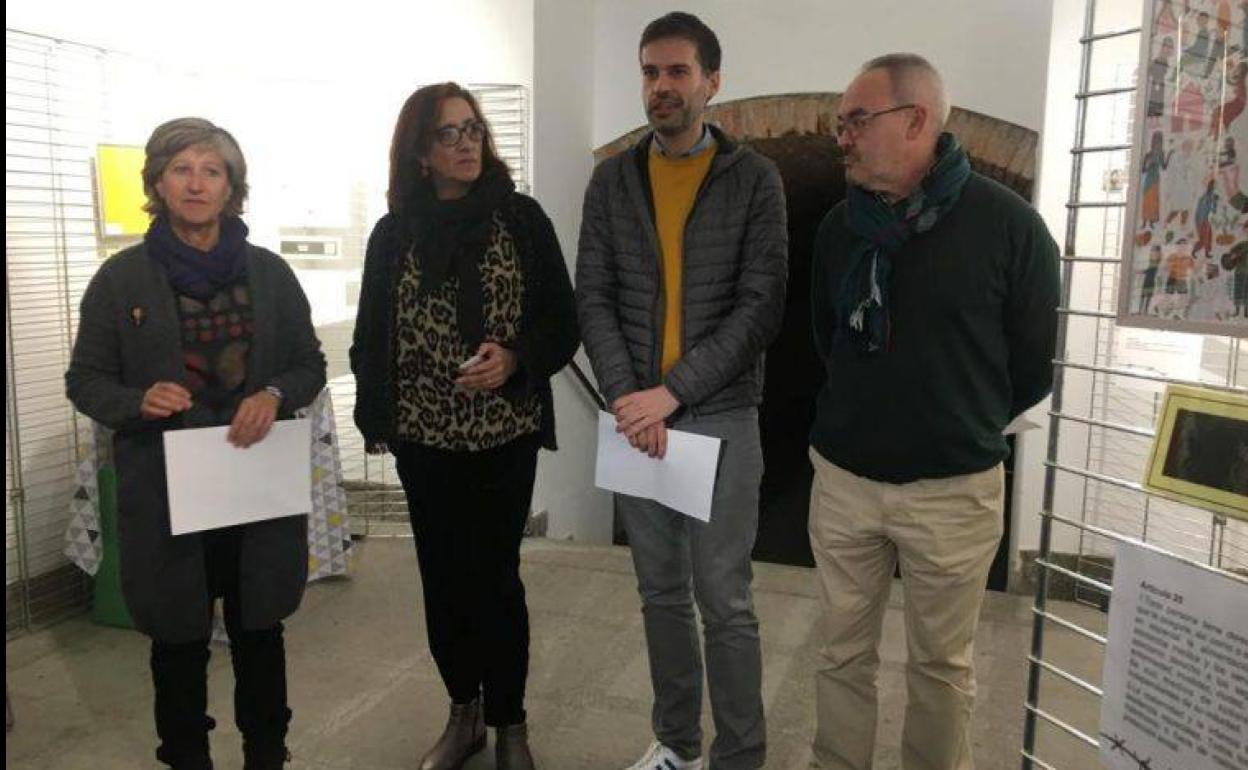 Amnistía Internacional Extremadura y el Colectivo Manuel J. Peláez conmemoraron en Zafra el Día Internacional de los Derechos Humanos