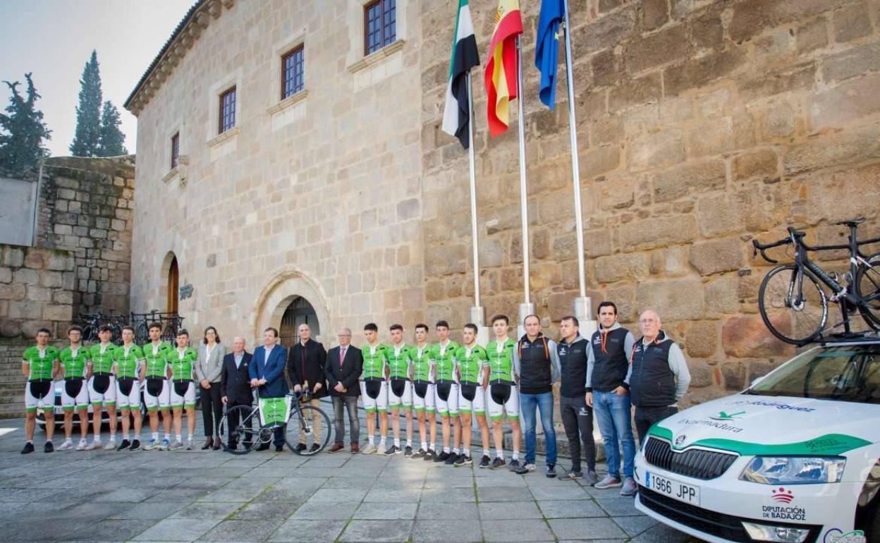 Peresentación del equipo en la sede de la Presidencia 