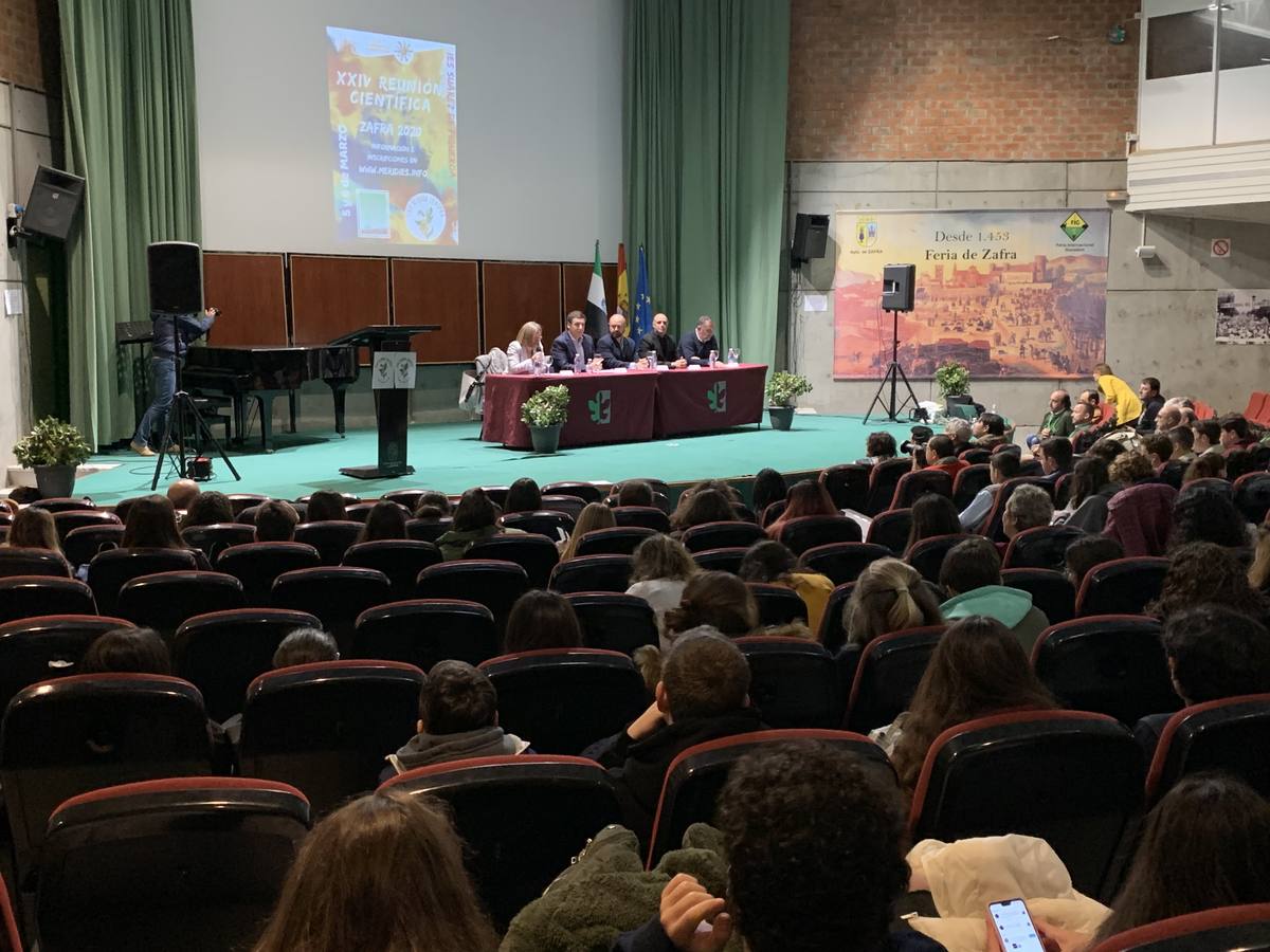 Inauguración de estas jornadas en el pabellón central 