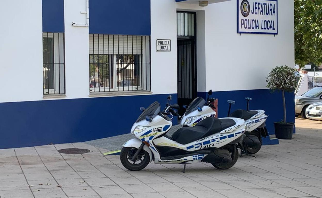 La Policía Local de Zafra disuelve una fiesta de cumpleaños con 15 personas en la vía pública en plena Fase 1