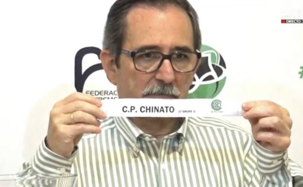 Momento en el que se decidió por sorteo el rival del Zafra 