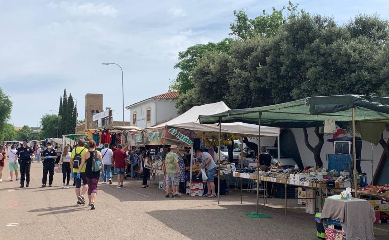 Mercadillo de Zafra tras en su reapertura tras el confinamiento 