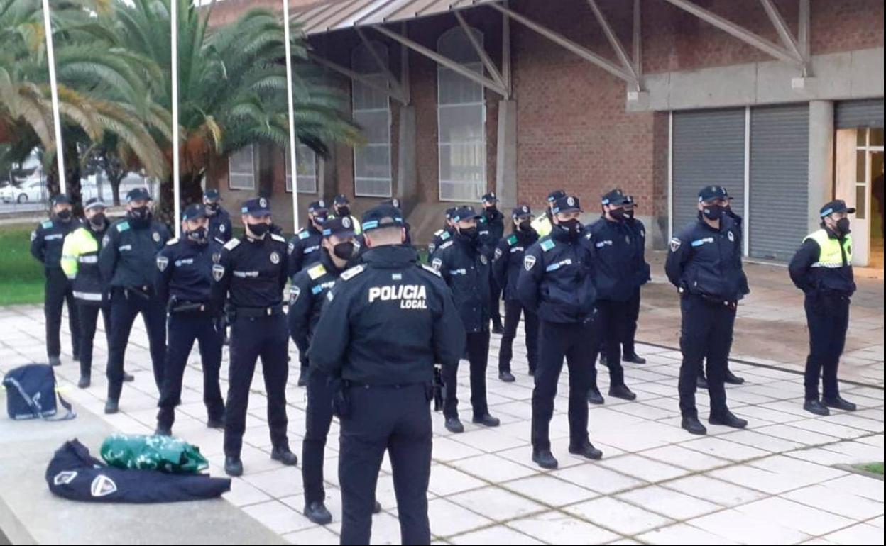 Los aspirantes antes de comenzar el curso 