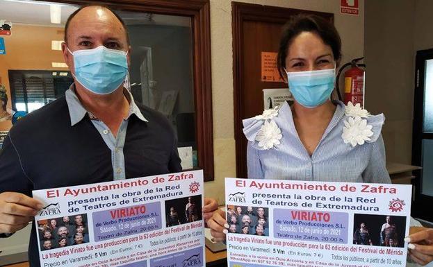 Gonalo Lavado y Rosa Monreal durante la presentación de la obra 