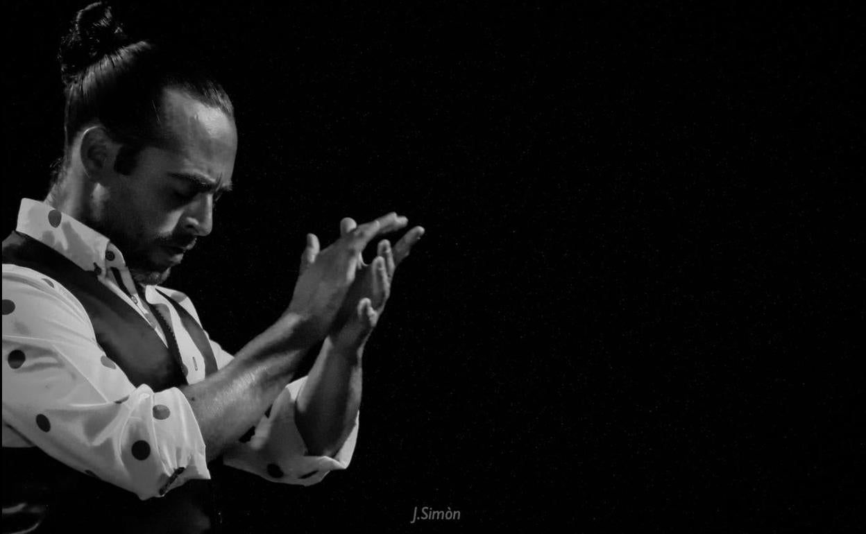 El bailaor Andrés Malpica está inmerso en importantes proyectos cuando su escuela cumple 10 años