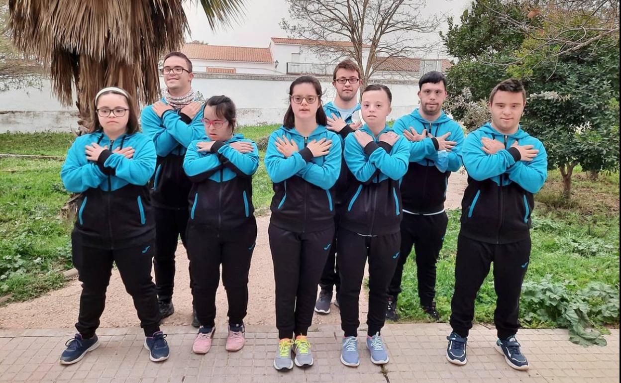 Chicos y chicas de Dowz Zafra 