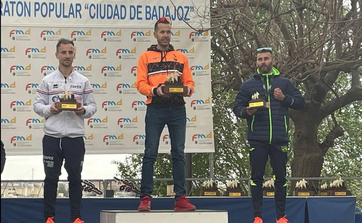 Jorge Borrallo fue tercero en el Maratón de Badajoz 