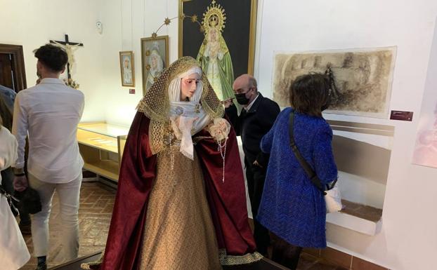 Algunas de las obras del artista expuestas 