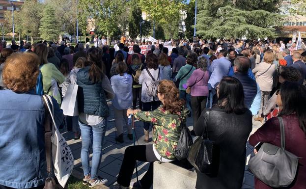 concentración en la Plaza de España