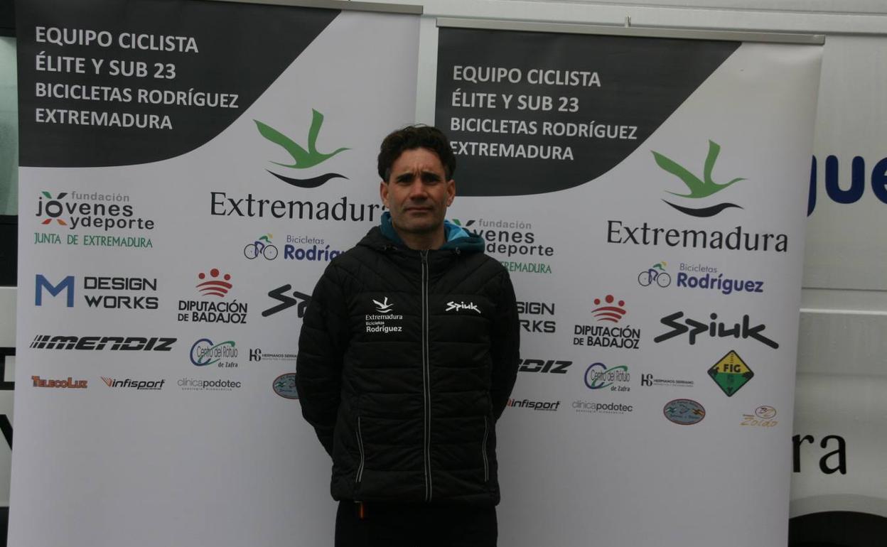 Mariano Egea Madrid vuelve a la dirección técnica del Bicicletas Rodríguez Extremadura