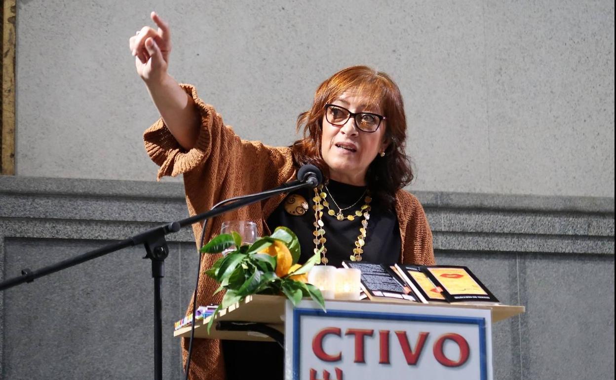 Eva Arenales de la Cruz, nueva presidenta del Colectivo Manuel J.Peláez