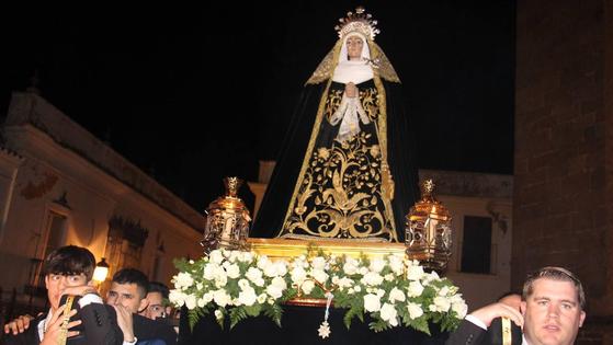 La Virgen de la Soledad llamará en la noche del Viernes Santo al recogimiento y la oración