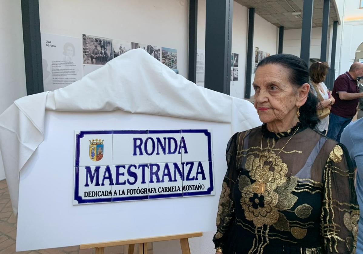 Carmen Montaño, fotoperiodista: la historia de Zafra a través de Carmela