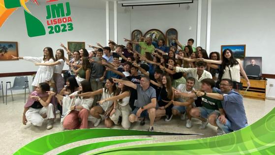 Los jóvenes de la Comunidad Parroquial se preparan para encontrarse con el Papa durante la JMJ 2023