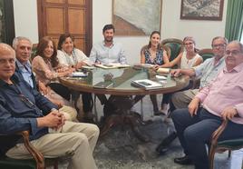 Los participantes en la reunión