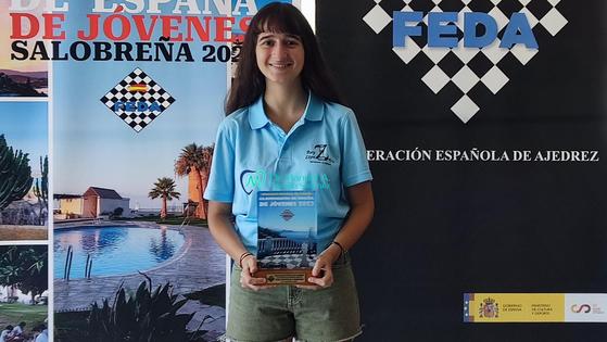 Pilar Díaz, subcampeona de España sub18 de ajedrez en Salobreña