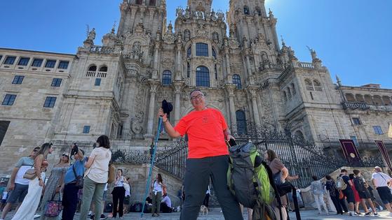 El peregrino José Víctor Pavón ha realizado unos 20 caminos de Santiago