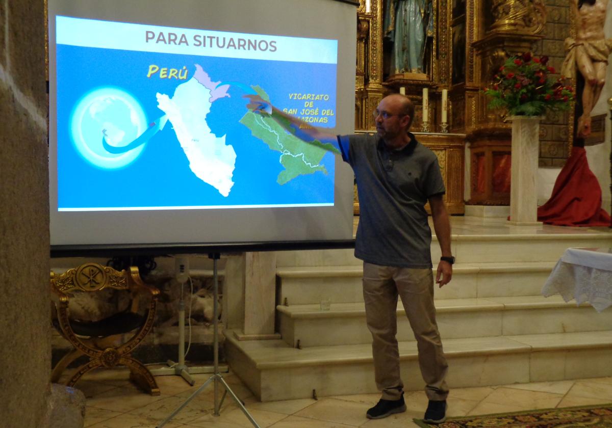 César Caro presentó el proyecto de Becas a Estudiantes de la Amazonia Peruana